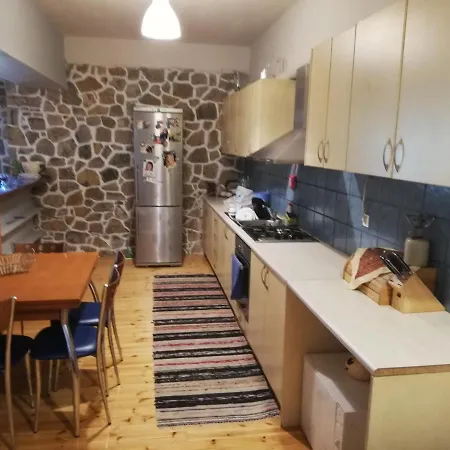 Stone House 펜션